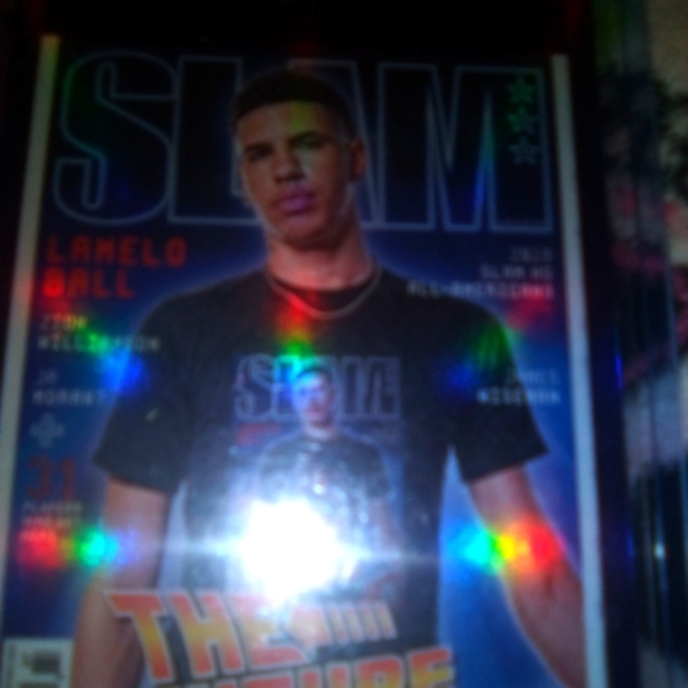 LaMelo ball platinum rare,rookie card slam magazine too it's Holo purple,ja rc